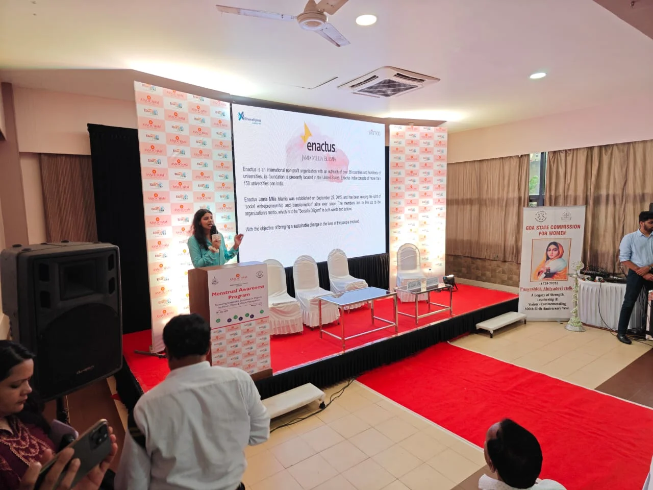 sanitary pad disrtibution3